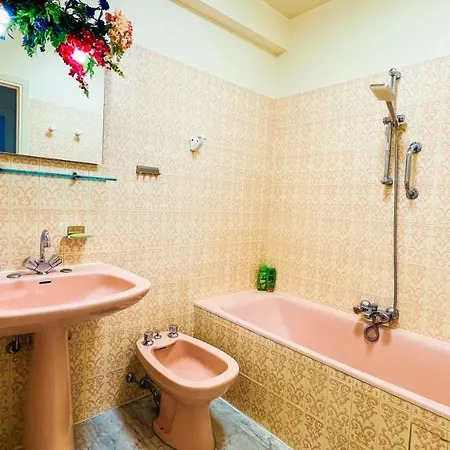Daire Elegant, Spacious, Central Nice