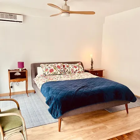 Apartment Elegant, Spacious, Central Nice
